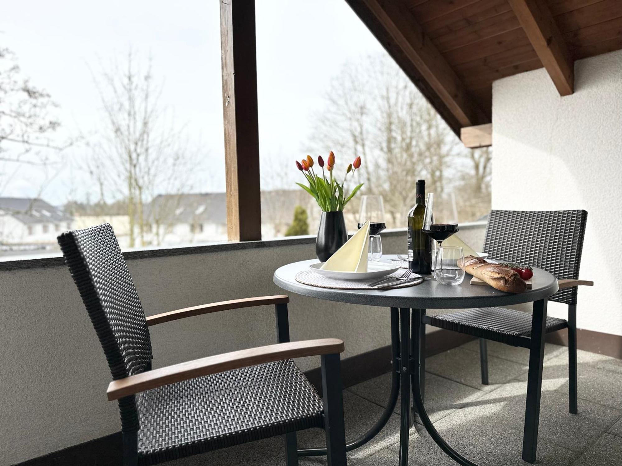 Seehaus Aachblick, Exklusive Appartements Und Ferienwohnungen Uhldingen-Mühlhofen Esterno foto