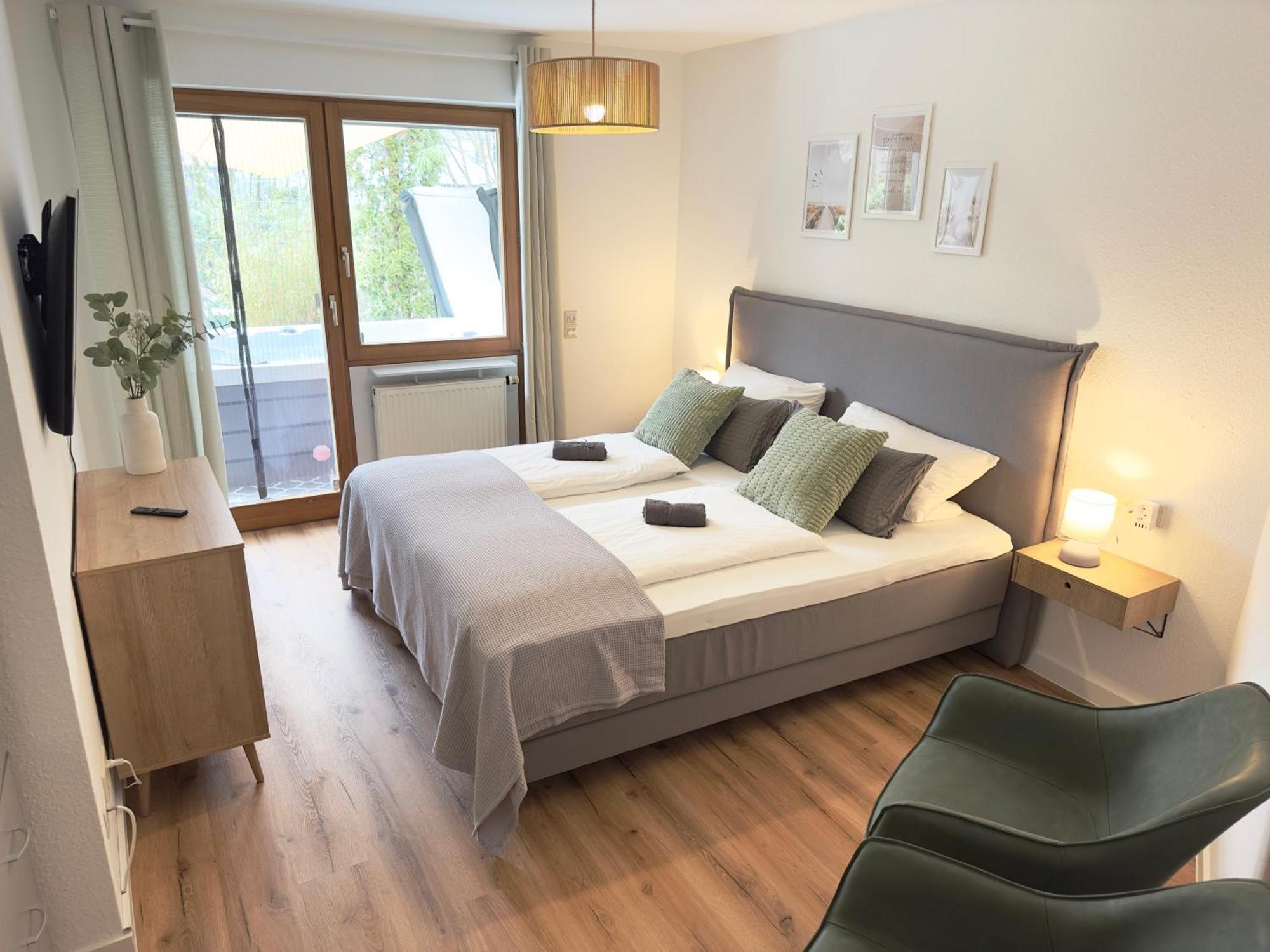 Seehaus Aachblick, Exklusive Appartements Und Ferienwohnungen Uhldingen-Mühlhofen Esterno foto
