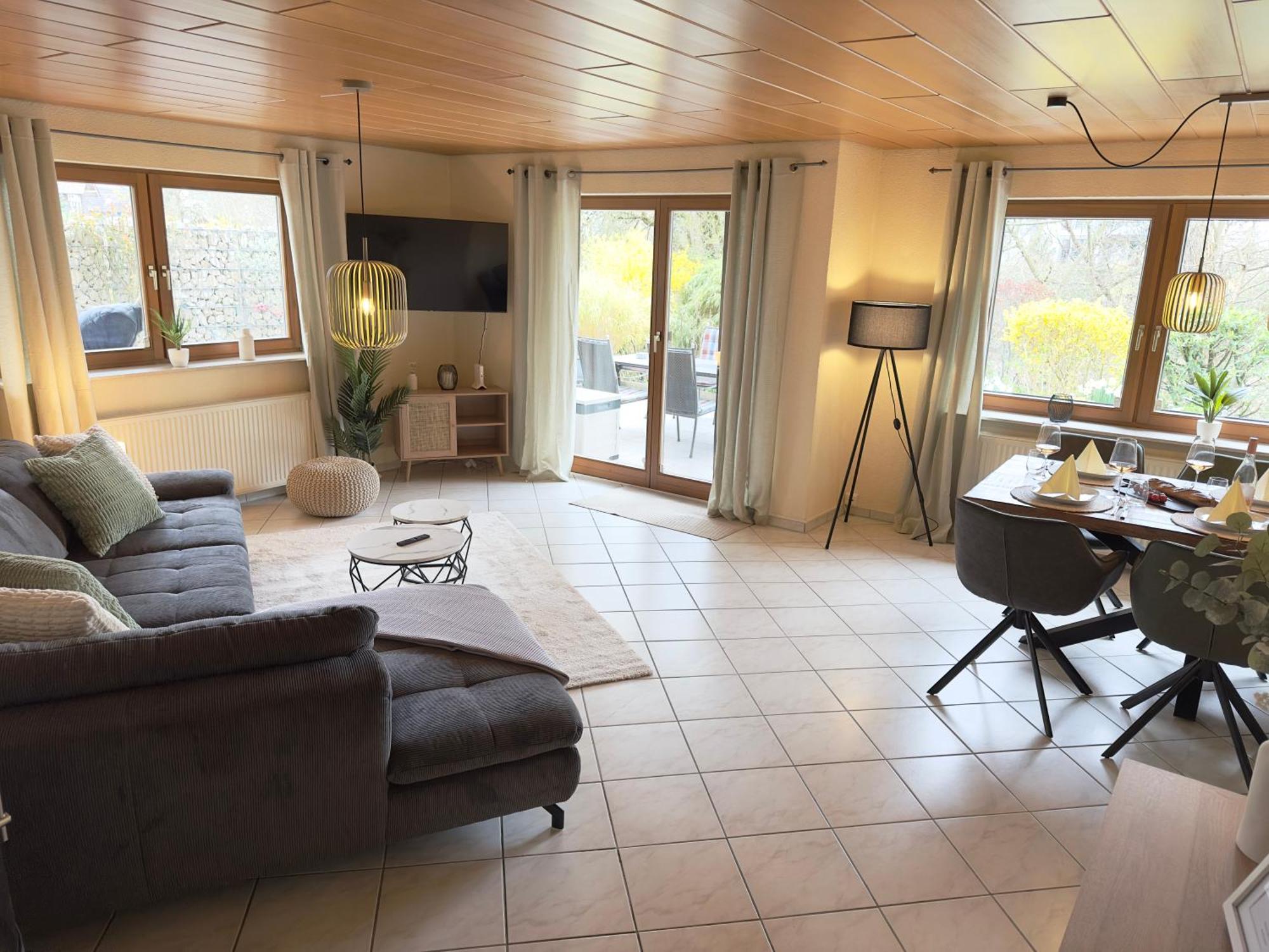 Seehaus Aachblick, Exklusive Appartements Und Ferienwohnungen Uhldingen-Mühlhofen Esterno foto