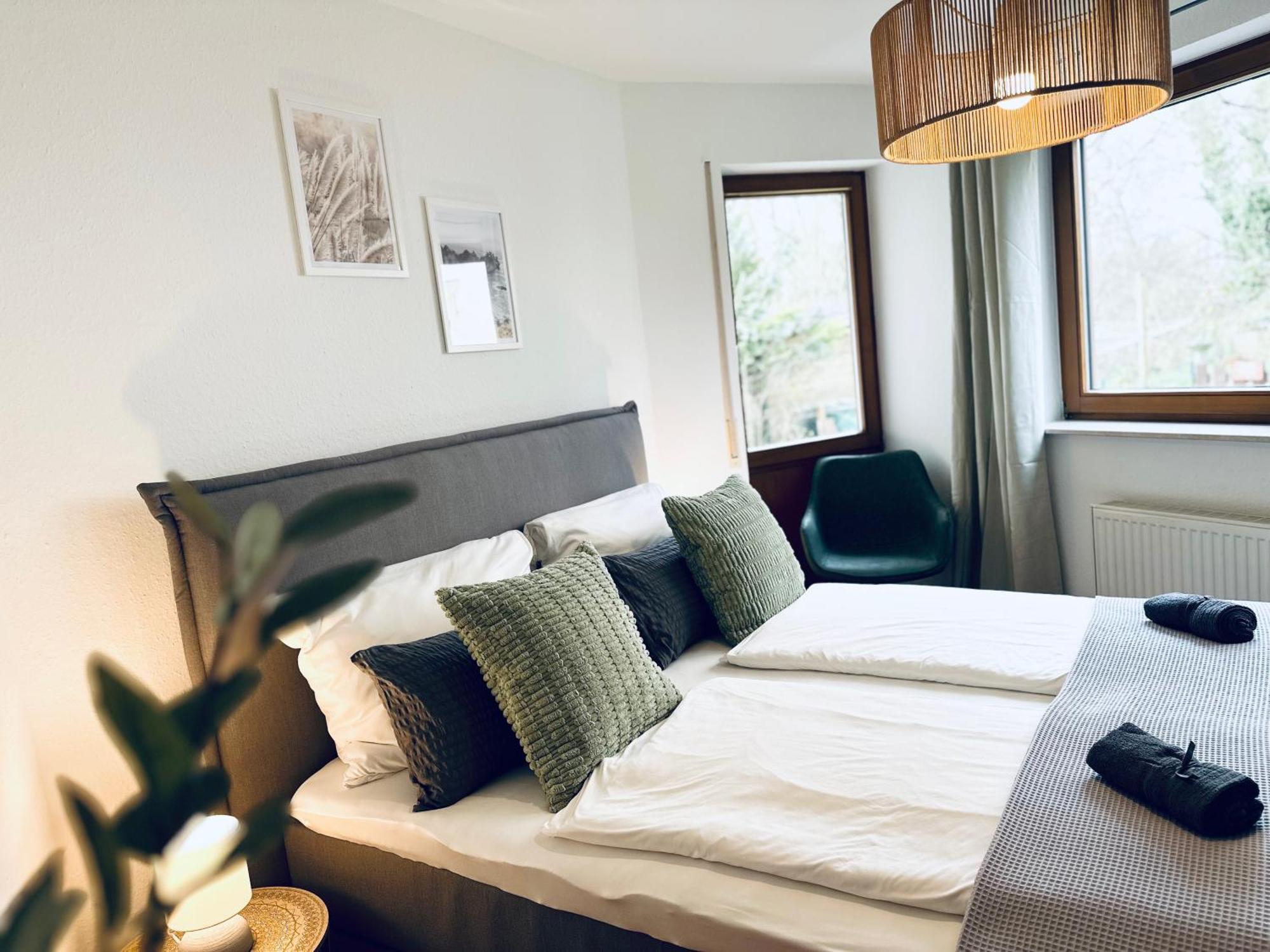 Seehaus Aachblick, Exklusive Appartements Und Ferienwohnungen Uhldingen-Mühlhofen Esterno foto
